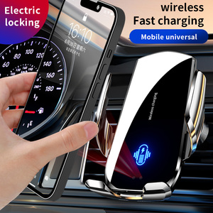 Produit le plus vendu : <span class=keywords><strong>Chargeur</strong></span> de voiture sans fil 15W à charge rapide <span class=keywords><strong>pour</strong></span> <span class=keywords><strong>iPhone</strong></span>, support de téléphone <span class=keywords><strong>pour</strong></span> voiture, fixation par <span class=keywords><strong>induction</strong></span> à gravité <span class=keywords><strong>pour</strong></span> grille d'aération - Product Image 4