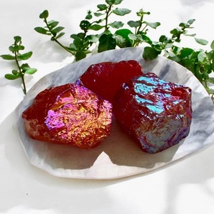 Piedra Natural de Aura Roja de Alta Calidad CrystalHola al por Mayor, 3-5cm, Impresión Digital de Moda, Decoración para el Hogar, Día de la Tierra, Festividades - Product Image 6