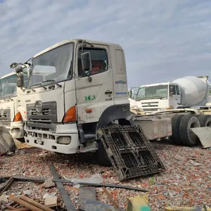 Gebrauchte 10 Wheeler 420 PS Hino 700 Traktor kopf Gebraucht Traktor LKW Kopf