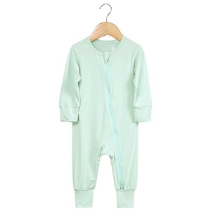 Custom Service Boy Bamboo Fabric Pajamas Romper Zipper Kids Pajamas Breathable Wholesale <strong>Clothing</strong> - Product Image 2