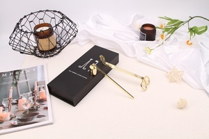 أدوات شموع OEM 2 في 1 بالجملة، مجموعة مقص فتيل ومطفأة من الستانلس ستيل للعناية بالشموع - Product Image 2