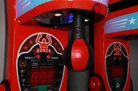 Machine de jeu d'arcade interactive à jetons Ultimate Big Punch Boxing