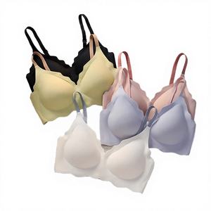 Sujetadores Deportivos Inalámbricos Sin Costuras con Copas 3/4 para Mujer, Bralette Invisible Delgado y Cómodo, Lencería Sexy - Product Image 2