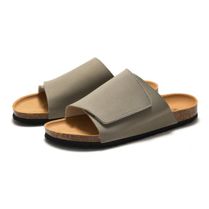 High Quality Autumn Men's New Fashion Trend Casual Outdoor PU Upper Slippers One-Word Non-Slip <b>Beach</b> <b>Shoes</b> Midsole Rubber Sole - Product Image 6