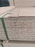Panneau OSB structurel non fini 18 mm pour revêtement mural intérieur et applications de construction, panneau à fibres orientées