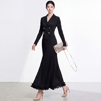 Robe de soirée plissée longue en tissu écologique avec perles, style vintage et élégant, design unique, collection femme, en promotion en ligne
