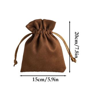 ถุงของขวัญกำมะหยี่แบบมีเชือกผูก ขนาด 15x20 ซม.  ถุงใส่เครื่องประดับกำมะหยี่หลากสี ของชำร่วยงานแต่งงาน บรรจุภัณฑ์ขนมและเครื่องสำอาง พิมพ์โลโก้ได้ - Product Image 3