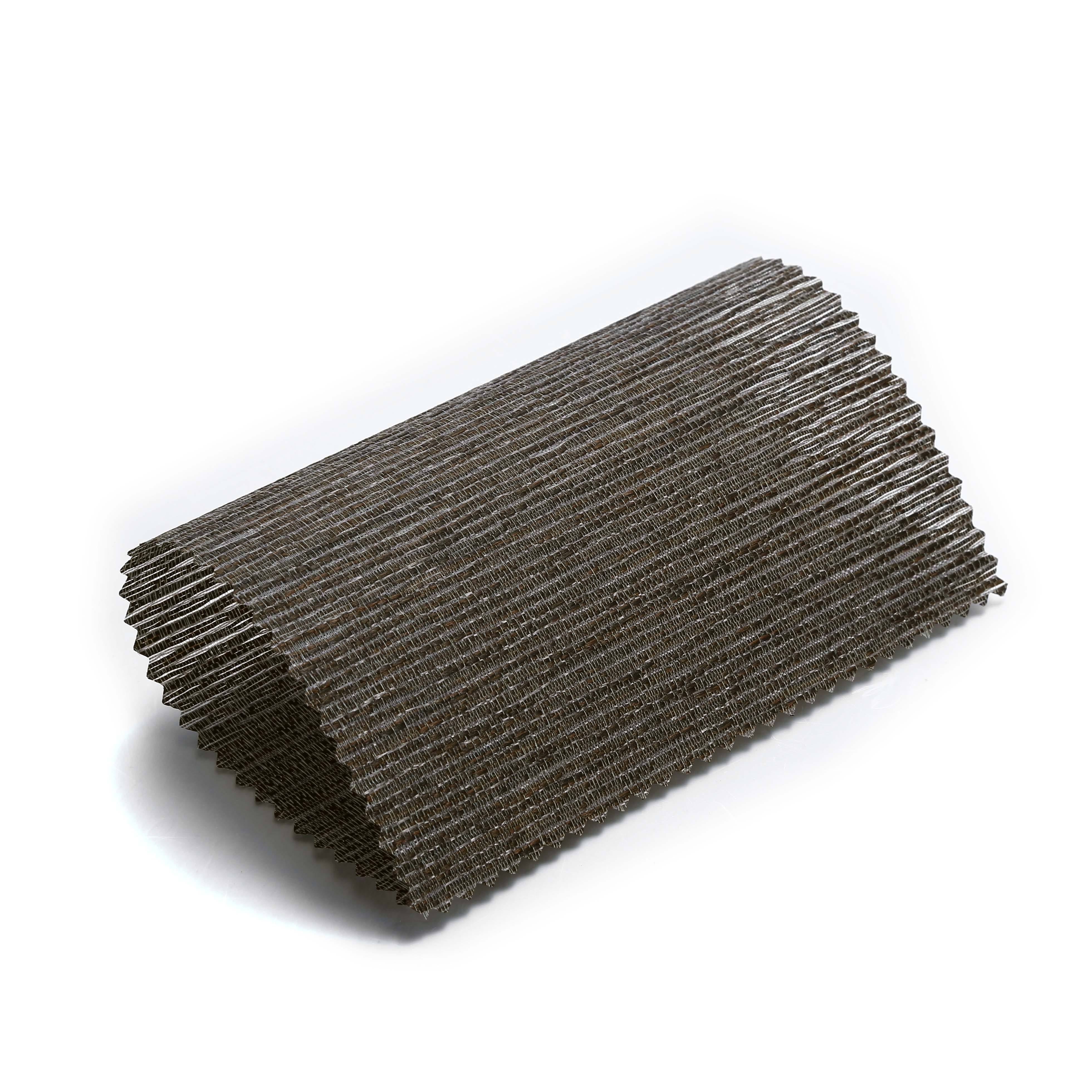 สีน้ำตาล