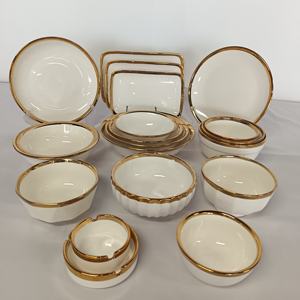 Juego de <span class=keywords><strong>Vajilla</strong></span> de Cerámica <span class=keywords><strong>Blanca</strong></span> <span class=keywords><strong>y</strong></span> <span class=keywords><strong>Dorada</strong></span> de Lujo, Platos de Cena Chapados en Oro, Fabricante de <span class=keywords><strong>Vajilla</strong></span>, Producto Popular al por Mayor - Product Image 3