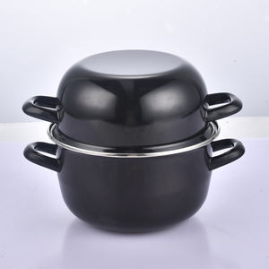 Casserole et marmite à <span class=keywords><strong>moules</strong></span> 2-en-1 multifonction en acier au carbone 24 cm avec revêtement émaillé moderne antiadhésif et accessoires métalliques - Product Image 1