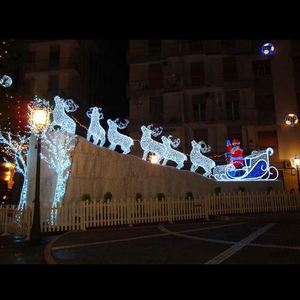 Buitenverlichting <span class=keywords><strong>LED</strong></span> Kerstman rendier slee met <span class=keywords><strong>LED</strong></span>-verlichting vliegende rendieren verlichting 3D Kerstlicht displays - Product Image 1