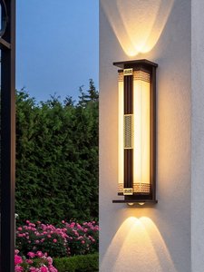 Obedient Marquis Nouvelle Lampe <span class=keywords><strong>Murale</strong></span> Solaire LED Extérieure Étanche pour Villa, Poteau de Portail, Éclairage de Terrasse, Projecteur Longue Bande, <span class=keywords><strong>Porte</strong></span> <span class=keywords><strong>d</strong></span>'<span class=keywords><strong>Entrée</strong></span> - Product Image 1
