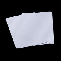 Sachet cosmétique laminé en aluminium plat imprimé avec logo personnalisé, scellable à chaud, à découpe facile, résistant à l'humidité, jetable