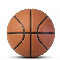 Ballon de basketball d'entraînement laminé taille 7 en microfibre domestique avec noyau intérieur en mousse pour entraînement en salle et sur terrain en plastique