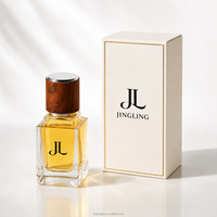 Flacon en verre carré de luxe transparent personnalisé exclusif de 30 ml, 50 ml, 100 ml avec couvercle et emballage de boîte haut de gamme pour flacon de parfum