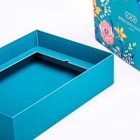 Boîte cadeau de luxe en carton rigide avec insertion, emballage original de logo personnalisé, vente en gros, pièces