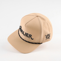Cappello da Golf a 5 Pannelli Perforato alla Moda, Logo Ricamato 3D, Impermeabile e Traspirante, Berretto da Baseball con Taglio Laser