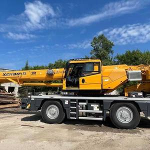 Camion-grue tout-terrain XCR30 de 30 tonnes pour travaux de construction en terrain accidenté - Product Image 3