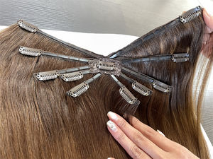 Extensiones de Cabello Humano Virgen Europeo Liso con Clip, Diseño Más Popular de 2025, Trama Única, Color Rubio Miel, Personalizable - Product Image 5