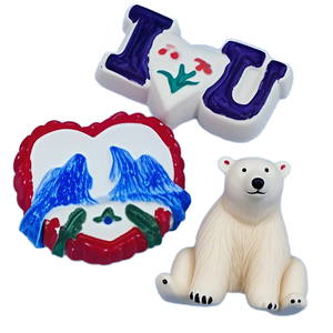 Imanes de resina con bandera de corazón de oso 3D hechos a mano, artesanías de poliresina de estilo moderno para recuerdo de boda e imán de nevera, regalo - Product Image 1