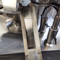 Machine de remplissage et de scellage entièrement automatique pour tubes souples, avec structure à came interne et contrôle PLC, pour l'emballage de crèmes cosmétiques et de soins de la peau