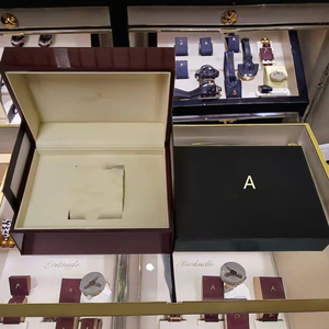 La boîte à montres rouge élégante convient à diverses marques de montres mécaniques automatiques, aux coffrets cadeaux et aux autres boîtes à montres de marque. - Product Image 2