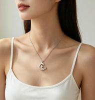 Collier Lune Croissante en Acier Inoxydable, Pendentif Nuage, Pendentif Lune, Plaqué Or 18 carats