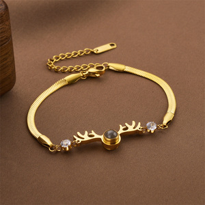 Best-seller transfrontalier - Bracelet en acier titane avec projection « Je t'aime » en 100 langues, chaîne en os de serpent pour femmes, bijoux - Product Image 2