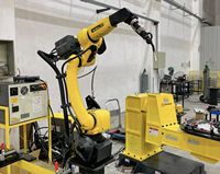 Estación de Soldadura Robótica Industrial con Brazo Robótico de Seis Ejes, PLC, Motor, Posicionador de Cabezal y Contrapunto para Vigas Largas, Tuberías y Estructuras