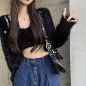 2023 otoño mujer nueva llegada cuello en V manga larga botones individuales Tops sólidos con Crop Short Tops conjunto de suéter de felpa - Product Image 3