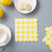Serviettes en papier jetables 2 plis pour restaurant, 13x13 pouces, sans bord festonné, motif écossais jaune et blanc, 18 g/m², en pâte de bois, carrées, lot de 4