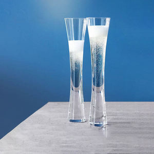 Classique personnalisé 150ML pour flûte <span class=keywords><strong>à</strong></span> <span class=keywords><strong>champagne</strong></span> avec verre <span class=keywords><strong>à</strong></span> vin transparent <span class=keywords><strong>à</strong></span> longue tige pour bar <span class=keywords><strong>à</strong></span> domicile <span class=keywords><strong>ou</strong></span> utilisation de boissons - Product Image 3