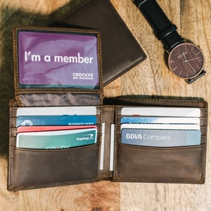 Custom Waterproof Engraved <b>Wallet</b> <b>RFID</b> <b>Blocking</b> Minimalist Bifold Full Grain Genuine Leather Mens <b>Wallet</b> - Product Image 3