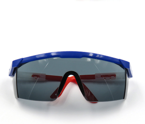 Lunettes de protection pour les yeux de construction certifiées FORTE ANSI Z87 + avec lentille fumée pour une protection optimale des yeux - Product Image 3