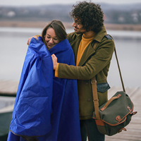 Couverture de stade imperméable à capuche tapis de Camping fourre-tout extérieur imperméable pliable Portable couvertures de pique-nique