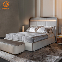 Fabrikpreis Maßanfertigung Hochwertiges Italienisches Design Luxus-Schlafzimmermöbel Großes Kopfteil Schlafzimmerbett