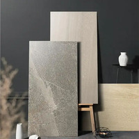 Carreaux de sol en céramique porcelaine grand format 600x1200, finition mate, antidérapants, blanc Calacatta, gris clair, 60x120
