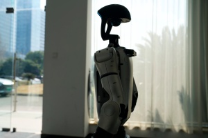 <span class=keywords><strong>Robot</strong></span> <span class=keywords><strong>humanoïde</strong></span> Unitree G1, agent d'intelligence artificielle, robots adaptés aux services légers, aux foyers et à l'éducation - Product Image 6