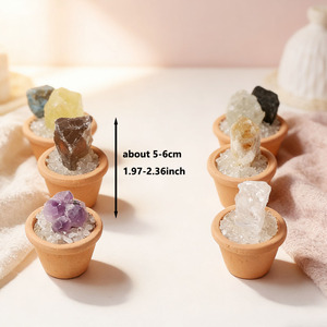 Vente chaude Cristal naturel Pierre brute Minéral Cristal Miniature Paysage DIY Ornements de bureau pour la décoration - Product Image 5