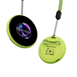 Altavoz Bluetooth Beambox Nano Badge de 500 mAh, color morado, con cordón y clip para uso personal, insignia electrónica - Product Image 4
