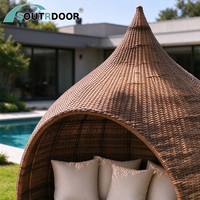 Chaise longue de jardin moderne pliable et portable en rotin PE, avec auvent et coussins