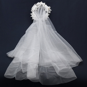 Voile de mariée haut de gamme blanc double couche pour cérémonie de mariage, avec dentelle florale vintage délicate et perles, élégant - Product Image 4