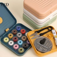 Kit de couture portable de haute qualité, ensemble d'outils de couture magnétiques, boîte à aiguilles et fils pour étudiants, achat en gros pour dortoirs