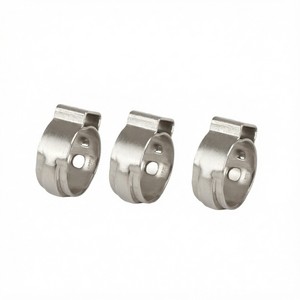 Collier de serrage robuste en acier au carbone zingué avec anneau pivotant pour tuyau - Product Image 4