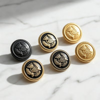 Insigne de bouton épingles en relief Logo personnalisé forme ronde or doré sport fer Poly sac Europe Art populaire cadeau d'affaires peint CN;SIC