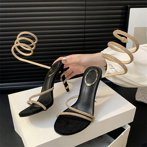 Zapatos de tacón alto de verano 2025 para exteriores, con correa de cristal, estilo de caña alta que aumenta la altura, ideales para escenario y fiestas. - Product Image 1