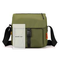 Sac bandoulière fonctionnel en gros, grande capacité, léger, portable, unisexe, en tissu nylon imperméable, pour les loisirs