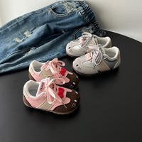 Baskets pour filles à imprimé dessin animé, nouvelle collection Printemps/Été 2026, chaussures souples pour tout-petits, respirantes, avec nœud mignon, chaussures de sport