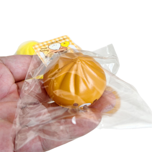 ตุ๊กตาหมีบันนุ่มพิเศษ บีบแล้วคืนตัวช้า ทำจากวัสดุ PU ช่วยคลายเครียด - Product Image 5