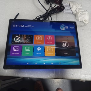 Monitor de Reposacabezas de Coche Giratorio de 13.5 Pulgadas, Plateado/Negro, Android 14.0, Carplay Inalámbrico, Entretenimiento para Asientos Traseros, Pantalla Táctil - Product Image 2